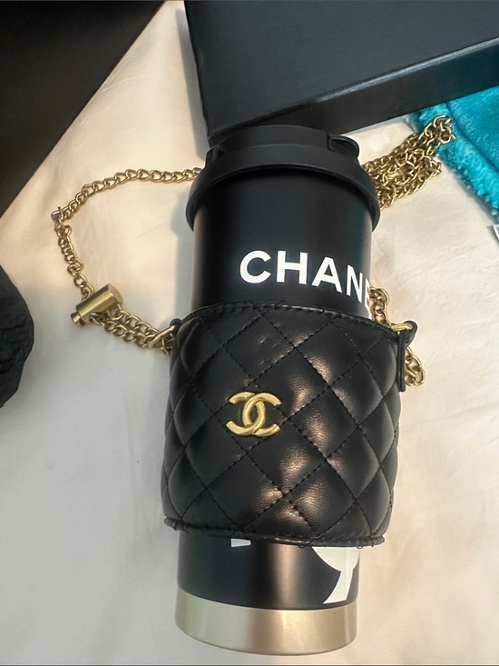 GWP Accessories - GWP - Quilted Lambskin Chain Bottle Holder